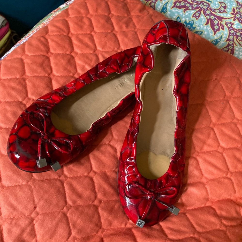 Red Donald Pliner ballet flats size 7.5